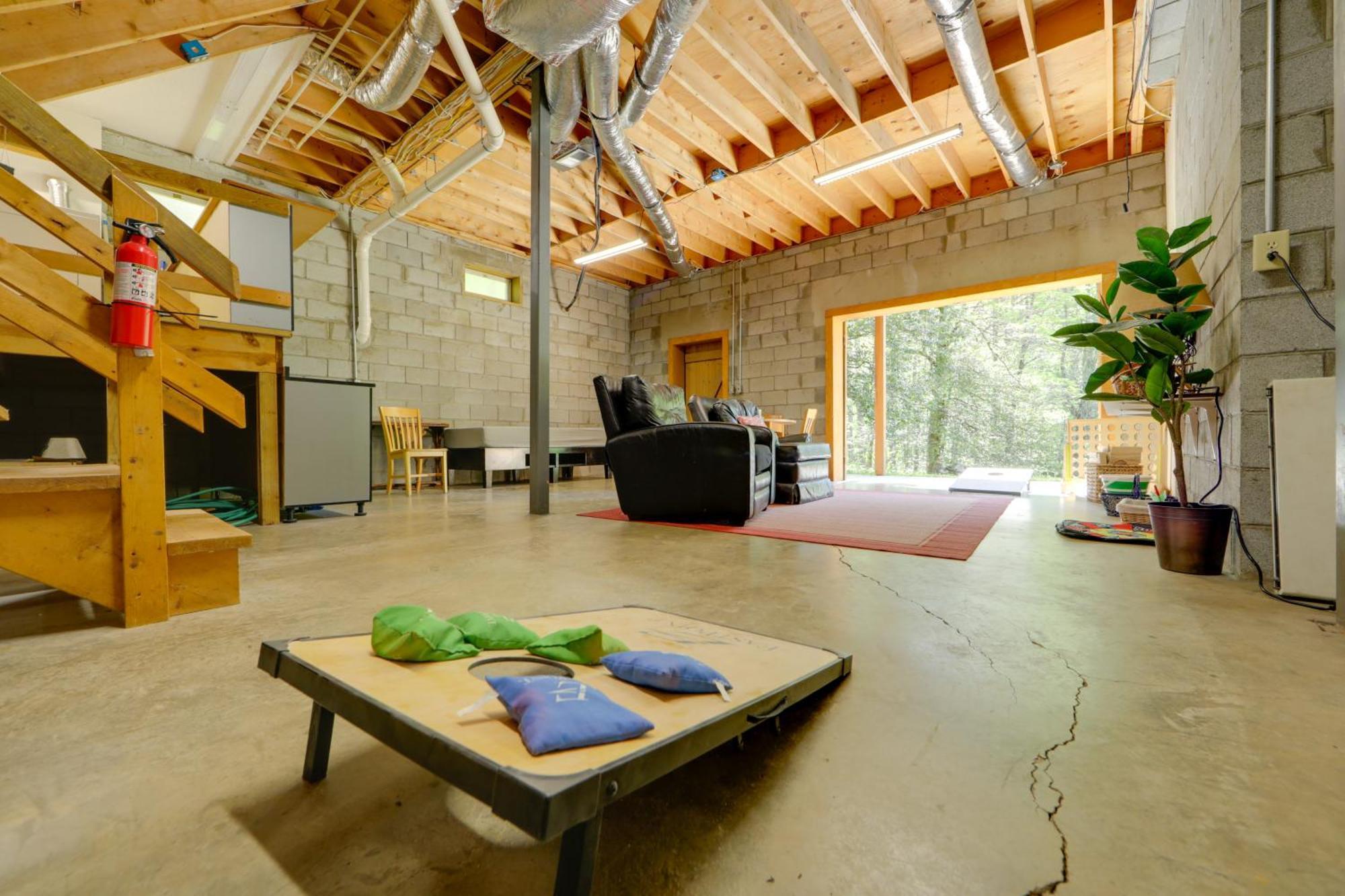 North Carolina Cabin - Hot Tub, Near Coopers Creek Bryson City Exterior photo
