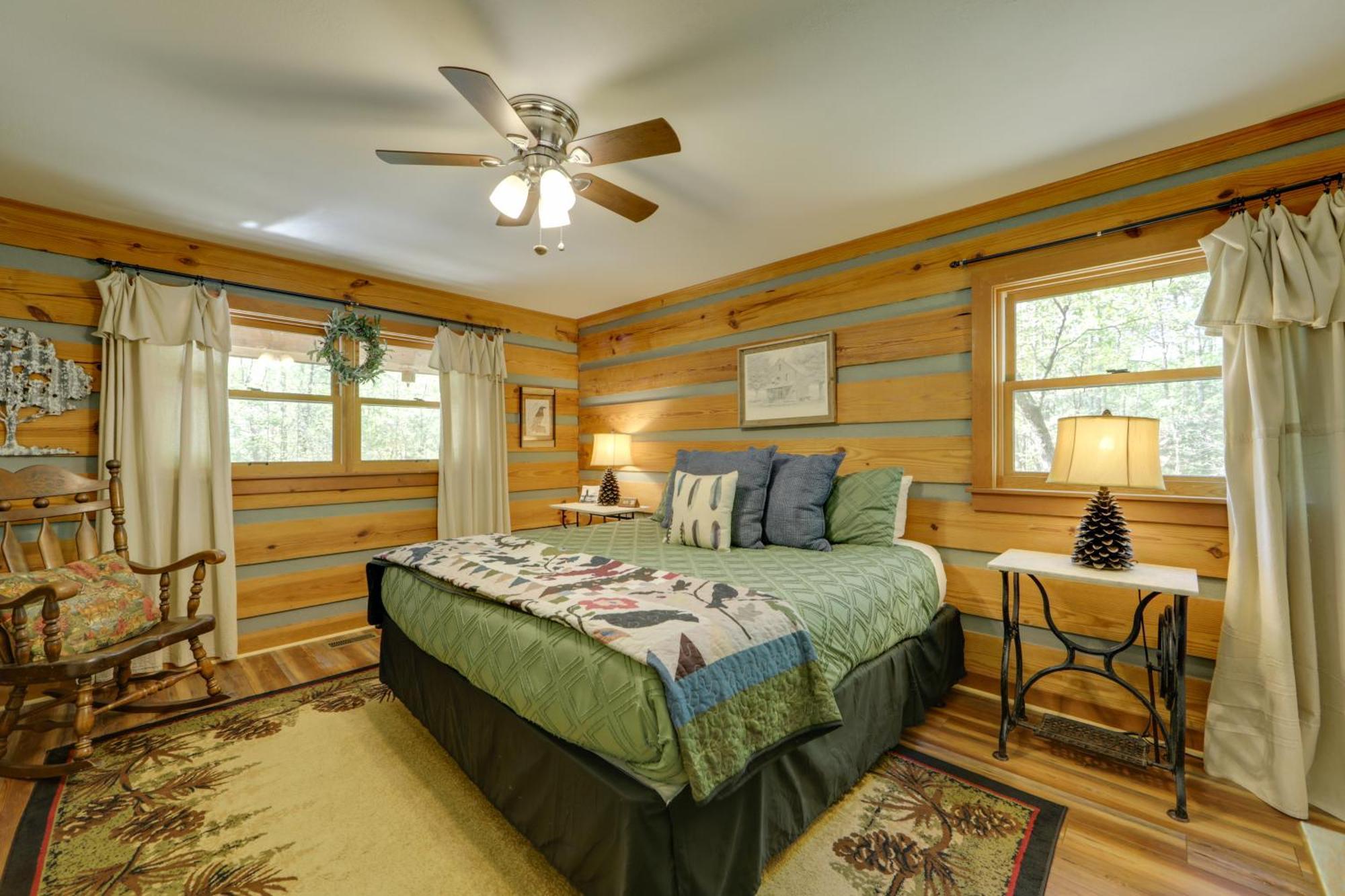 North Carolina Cabin - Hot Tub, Near Coopers Creek Bryson City Exterior photo